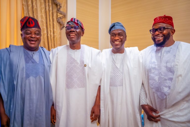 Eid-el-Kabir: President Tinubu hosts Sanwo-Olu, Dangote, others in Lagos